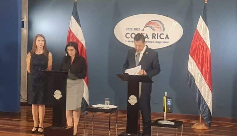 La Caja Costarricense de Seguro Social sigue creciendo y limpiando lo que no le permitía avanzar.